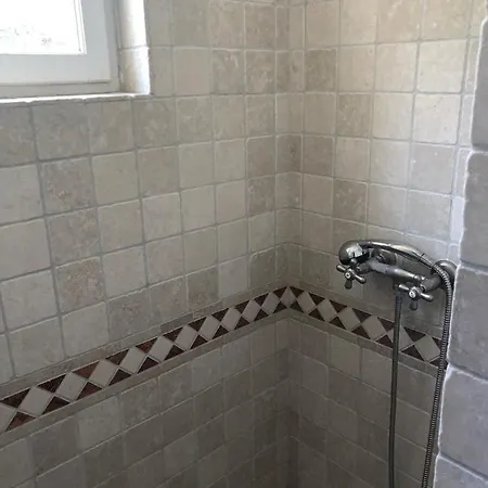 בית נופש Charmantes Haus Im Golf Club Tropez סן טרופז