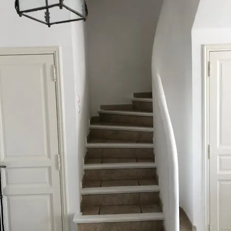 Charmantes Haus Im Golf Club Tropez