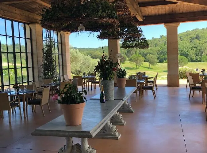 Charmantes Haus Im Golf Club Tropez * Saint-Tropez