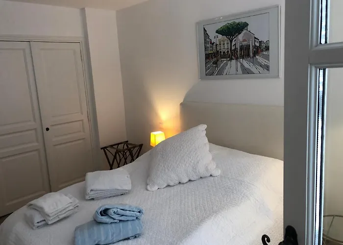 Vakantiehuis Charmantes Haus Im Golf Club Tropez *